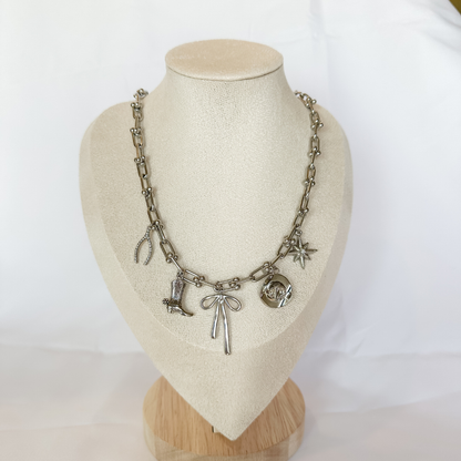 The Quinn Necklace