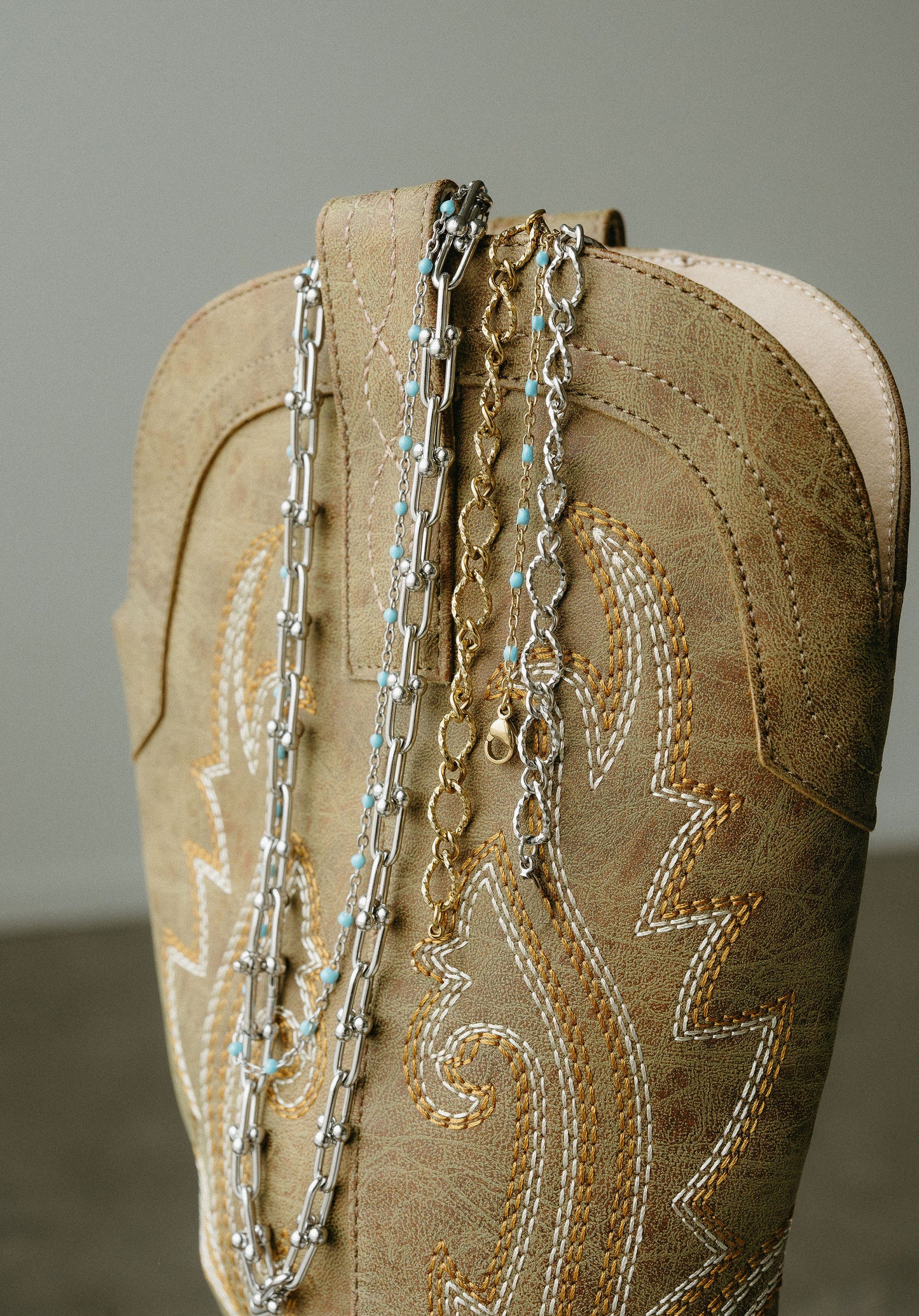 Hammered Oval Chain Necklace